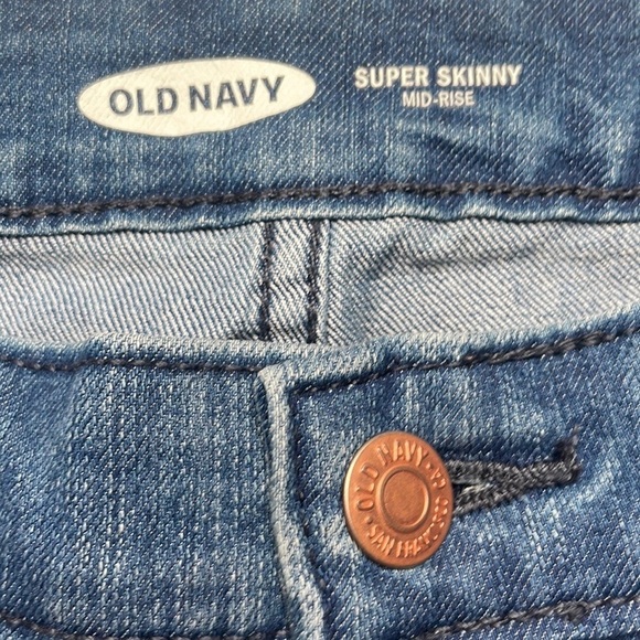 Old Navy Super Skinny Mid Rise Dark wash Size 2 - Picture 4 of 9